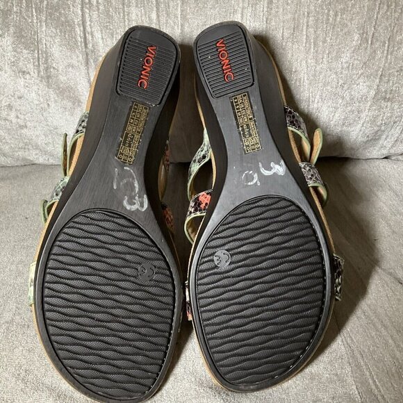 Vionic Sandals Women’s Size 8 Multi Color Snakeskin print Wedge  Strappy EUC - Picture 9 of 14